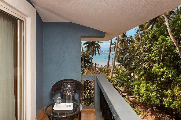 comfort rm balcony (1)